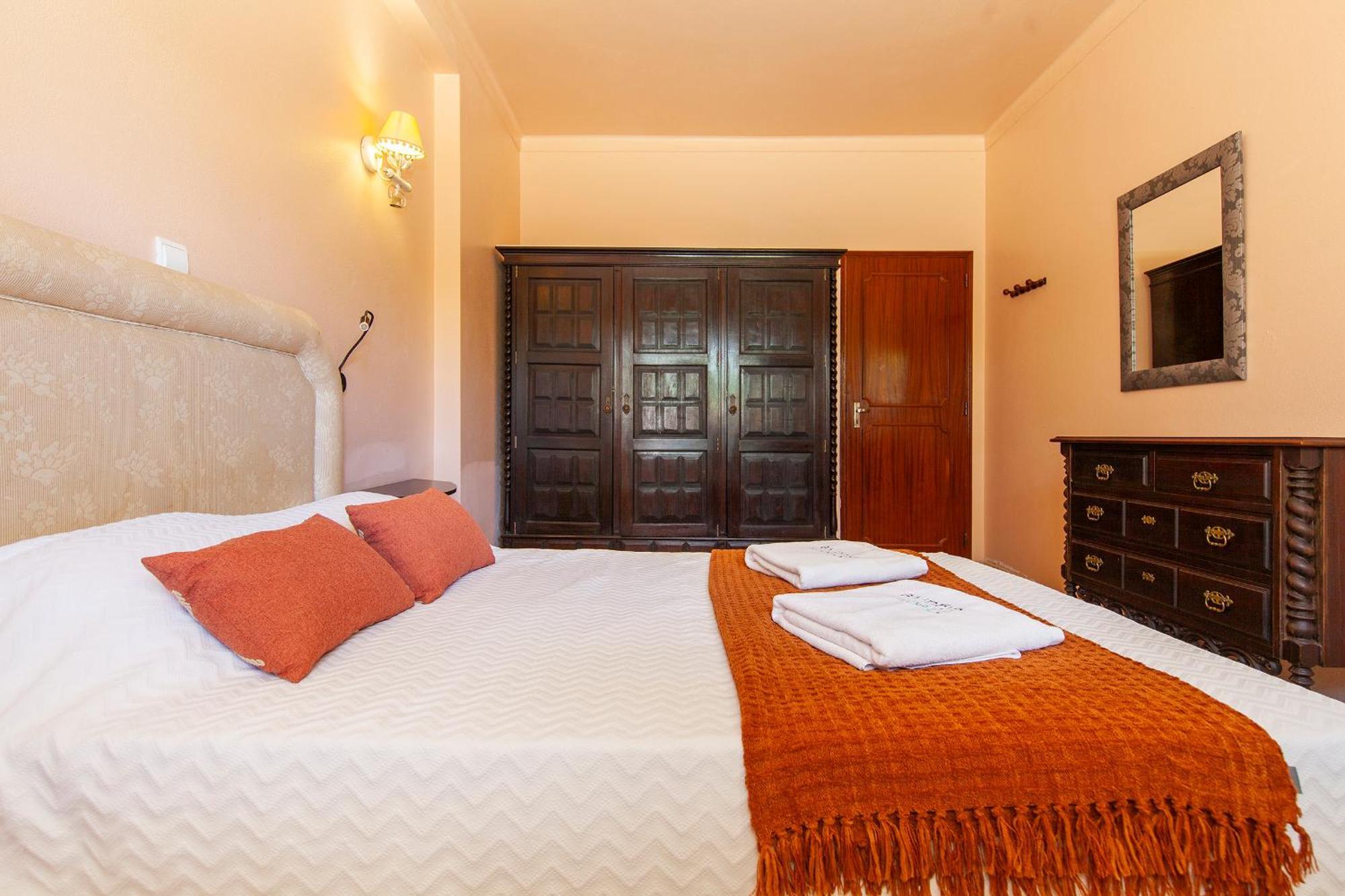 A10 - Silence Ground-Floor And Pool Apartment Lagos Ngoại thất bức ảnh