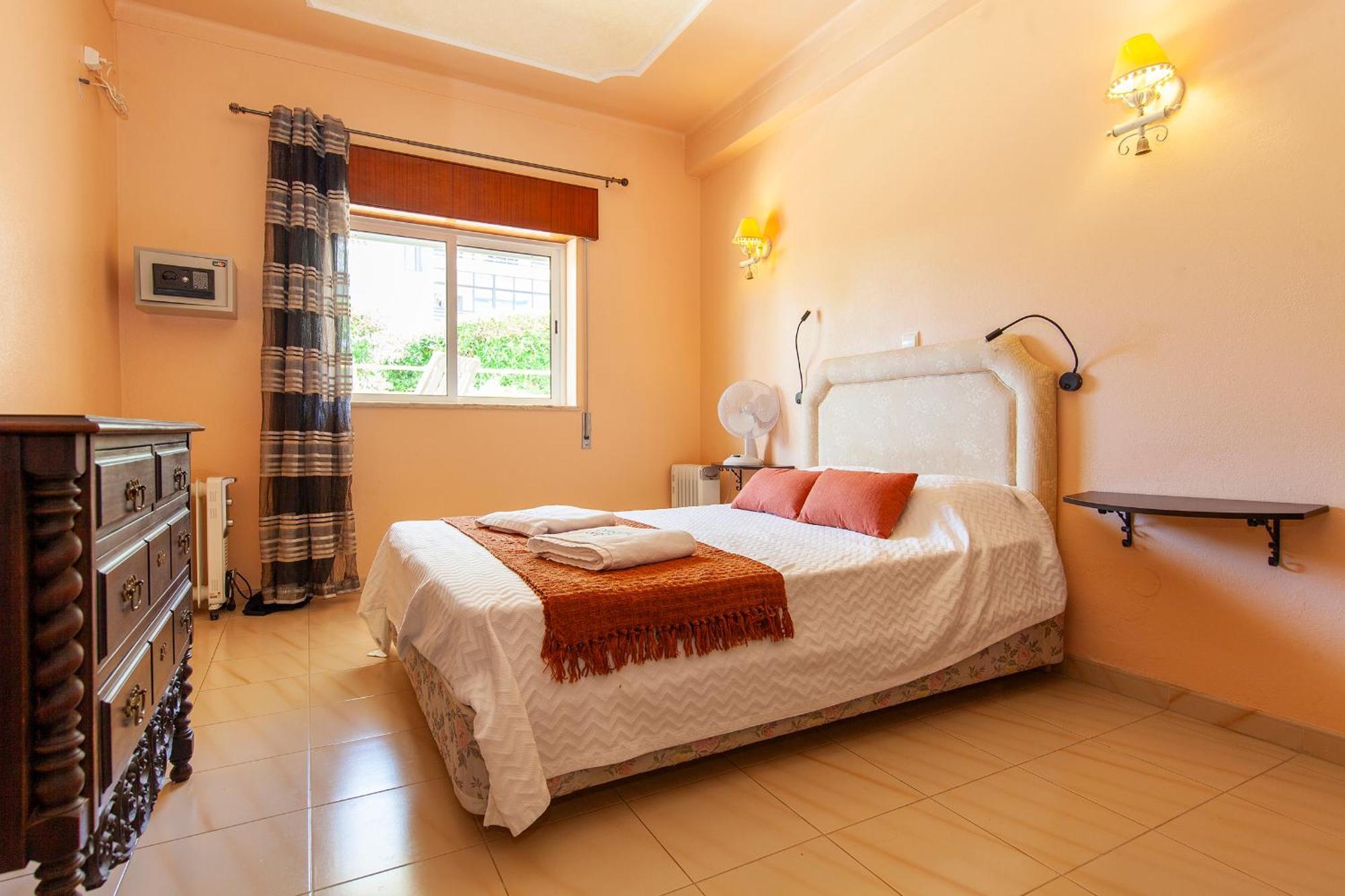 A10 - Silence Ground-Floor And Pool Apartment Lagos Ngoại thất bức ảnh